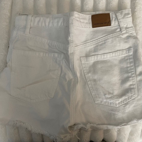 00 White Ripped Amerian Eagle Jean Shorts - Picture 3 of 3
